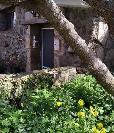 Feriehus Rural House To Take A Break, La Serreria 25 - Private Garden
