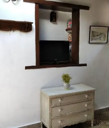 Holiday home Rural House To Take A Break, La Serreria 25 - Private Garden *