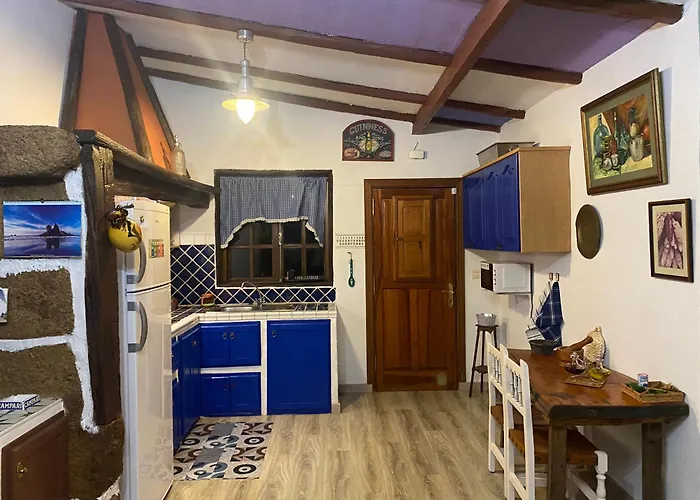 Ferienhaus Rural House To Take A Break, La Serreria 25 - Private Garden