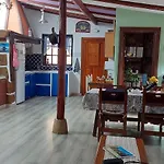 Rural House To Take A Break, La Serreria 25 - Private Garden 塔科龙特